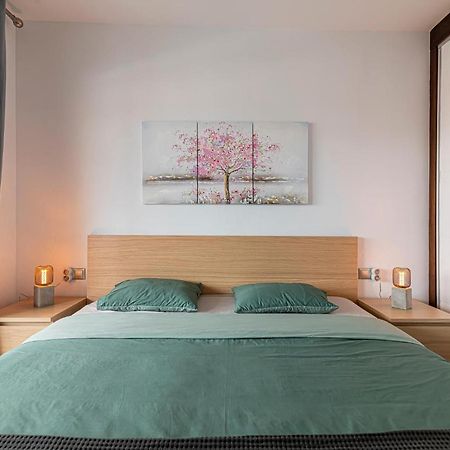 Go2Tenerife Apart'Madera Terrace, Swimming Pool & Parking Costa Adeje  Esterno foto