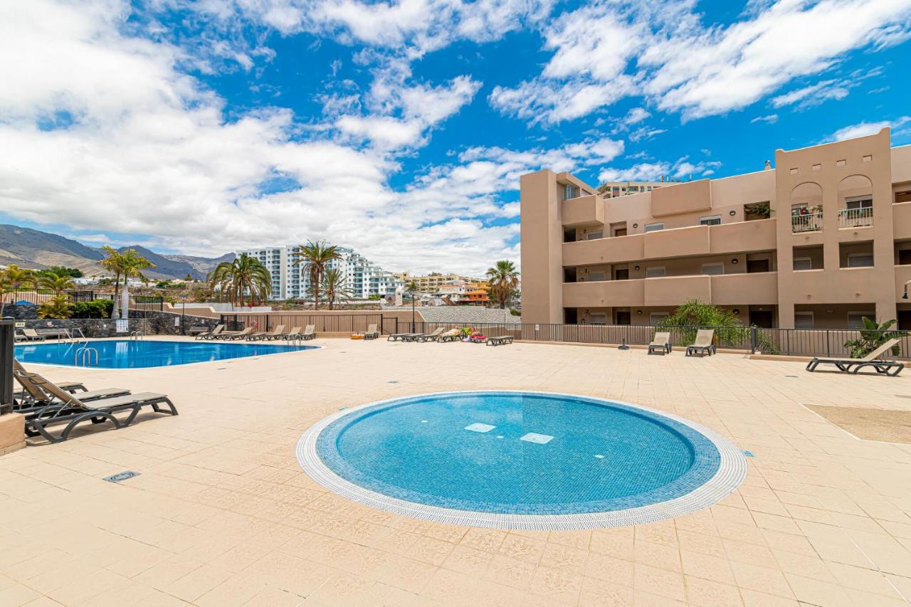 Go2Tenerife Apart'Madera Terrace, Swimming Pool & Parking Costa Adeje  Esterno foto